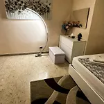 Vandrarhem Sina Rent Rom