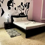 Sina Rent Vandrarhem