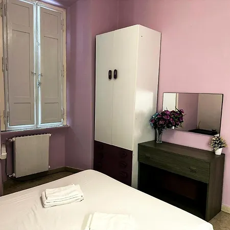 Auberge de jeunesse Sina Rent