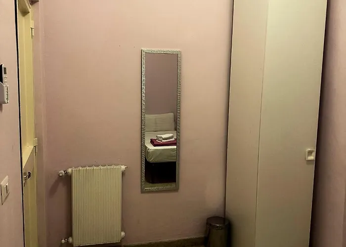 Sina Rent Hostel Řím
